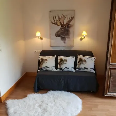 Cosy Cottage With Balcony In Combloux Combloux